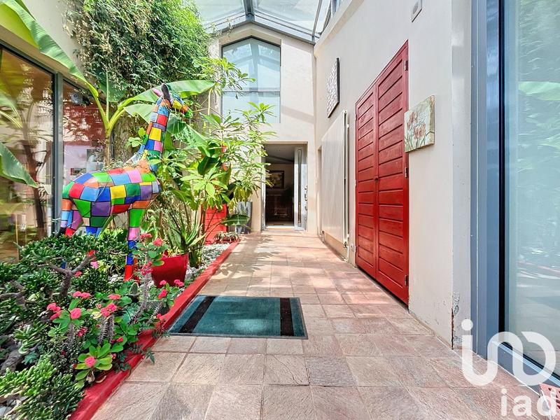 Maison - 189 m² - 6 pièces