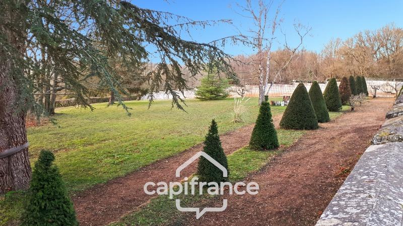 Maison de maîtres - 304 m² - 12 pièces