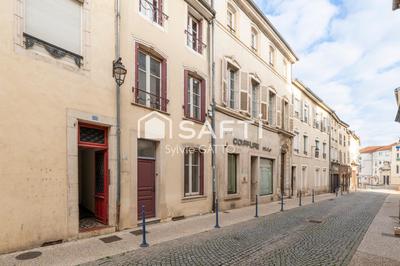 Maison - 145 m² - 6 pièces