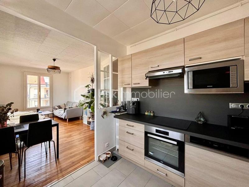 Appartement - 65 m² - 3 pièces