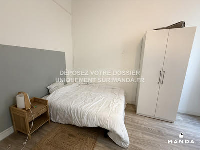 Chambre - 98 m² - 5 pièces
