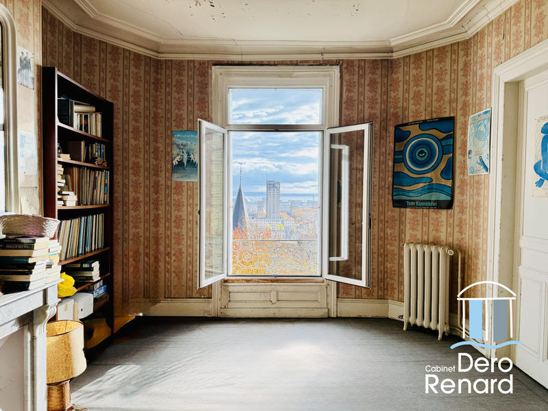 Maison ancienne - 270 m² - 10 pièces