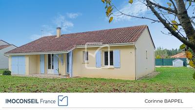 Maison - 88 m² - 4 pièces