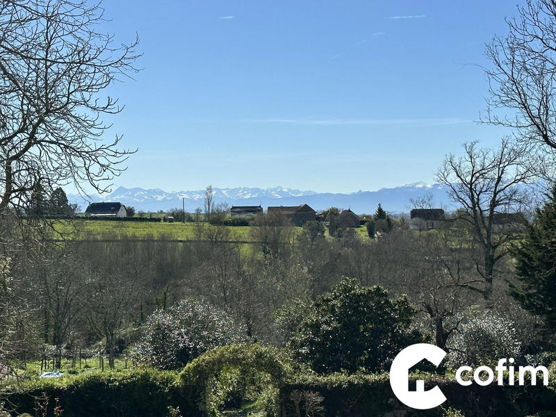 Château - 374 m² - 9 pièces