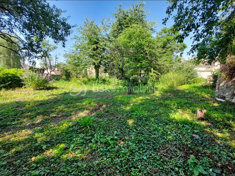 Terrain constructible - 390 m²