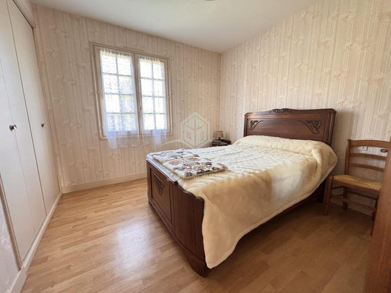 Maison traditionnelle - 156 m² - 6 pièces