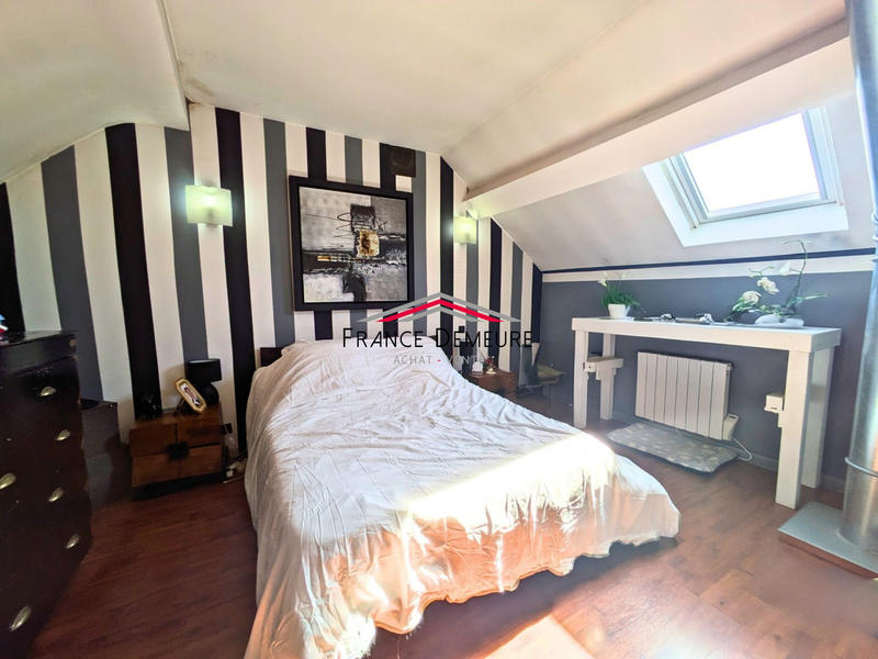 Maison ancienne - 102 m² - 5 pièces