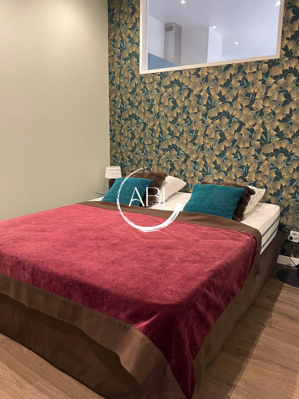 Appartement - 70 m² - 2 pièces