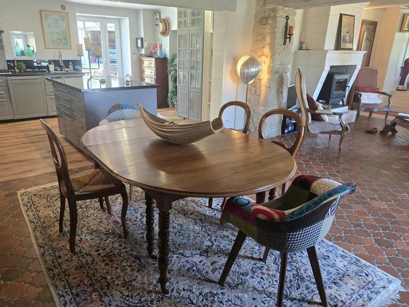 Maison traditionnelle - 176 m² - 8 pièces