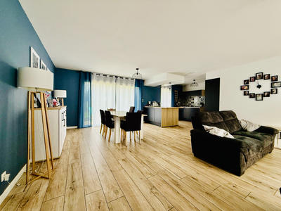 Maison - 132 m² - 6 pièces