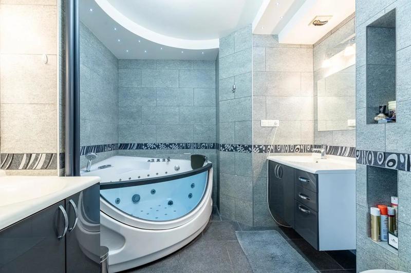 Appartement - 96 m² - 5 pièces