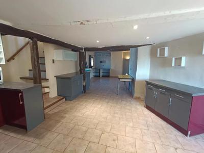 Appartement - 96 m² - 4 pièces