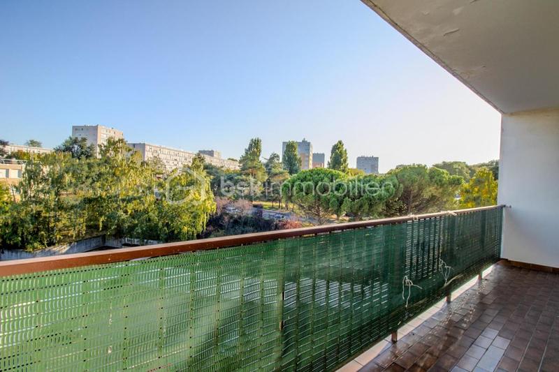 Appartement - 82 m² - 4 pièces