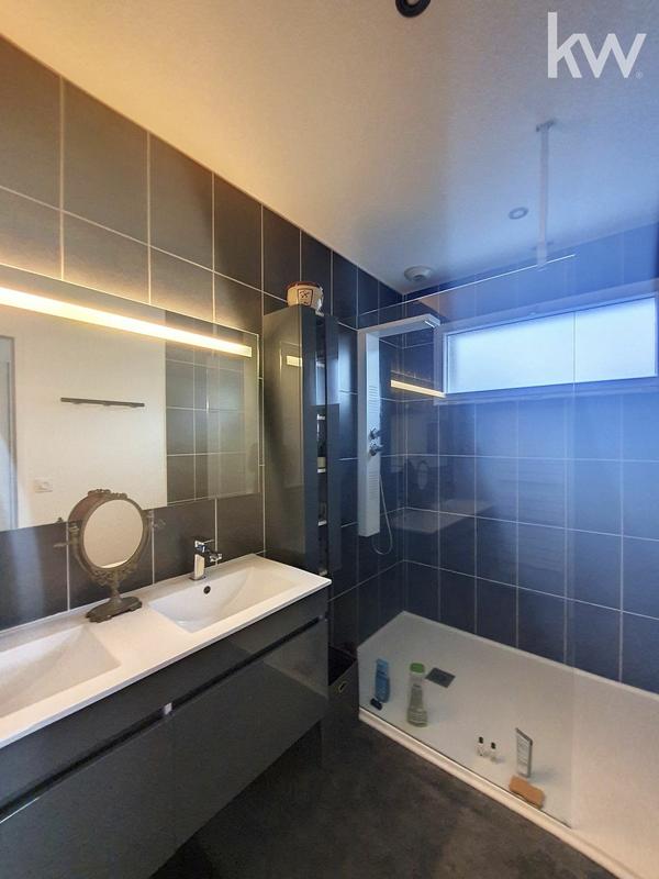 Maison - 127 m² - 6 pièces