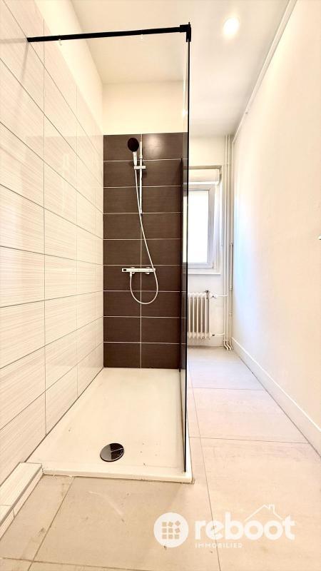 Appartement - 77 m² - 3 pièces