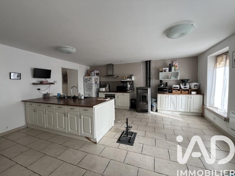 Maison - 198 m² - 5 pièces
