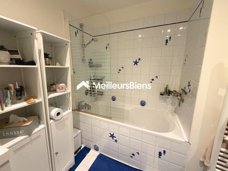 Appartement - 82 m² - 3 pièces