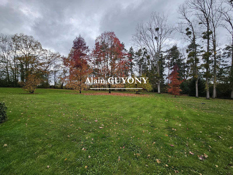 Maison ancienne - 222 m² - 8 pièces