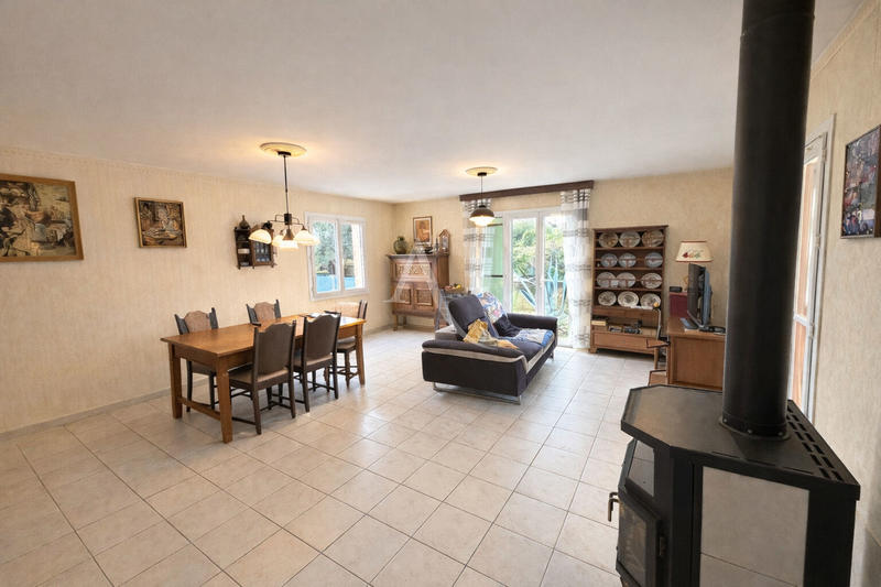 Maison - 109 m² - 4 pièces