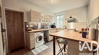 Maison - 97 m² - 4 pièces