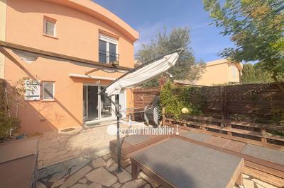 Villa - 80 m² - 5 pièces