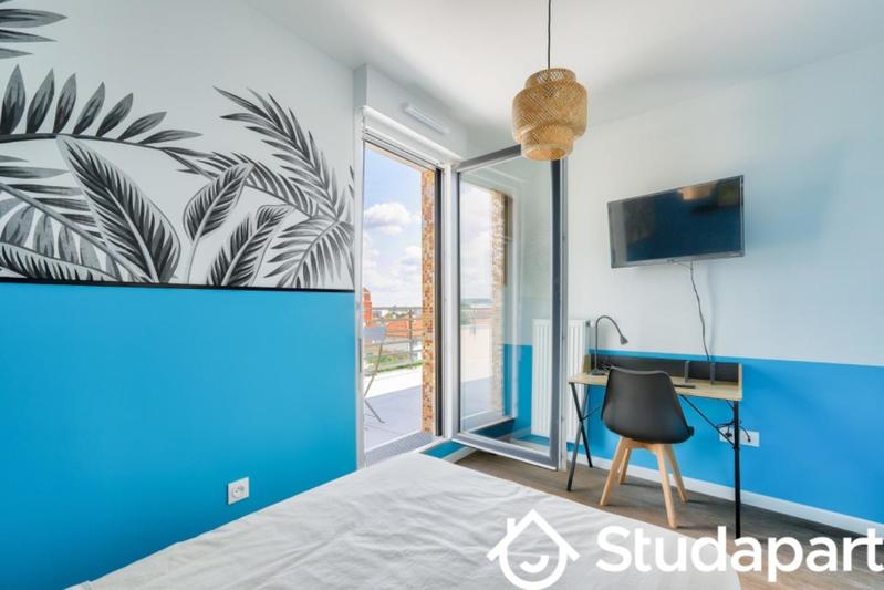 Chambre - 11 m² - 1 pièce