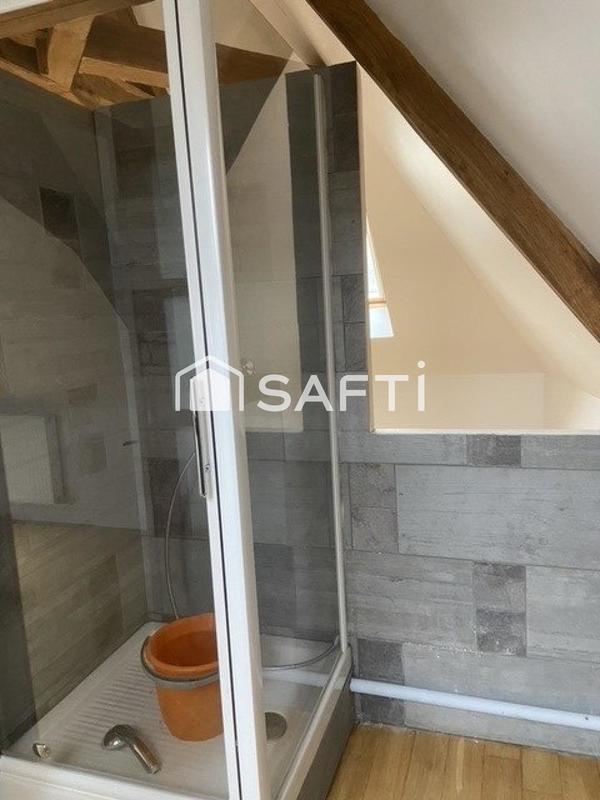 Maison - 229 m² - 9 pièces