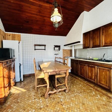 Maison - 122 m² - 7 pièces