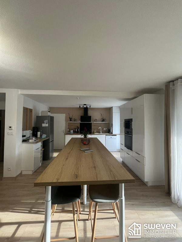 Maison - 82 m² - 4 pièces