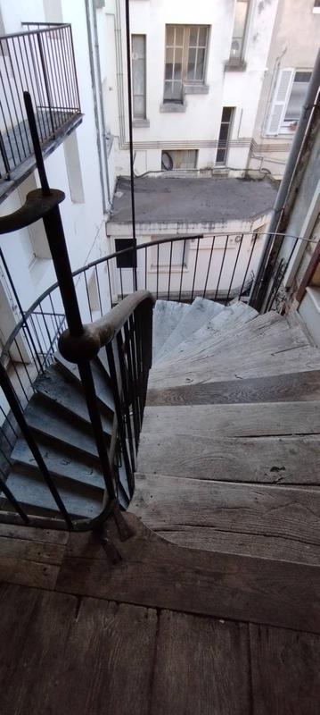 Appartement - 16 m² - 1 pièce