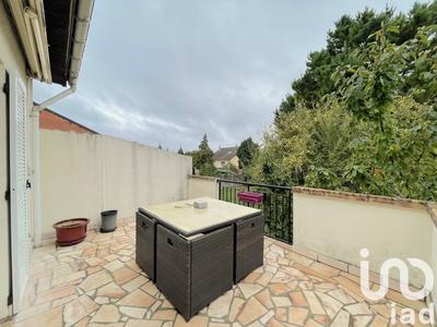 Maison - 187 m² - 7 pièces