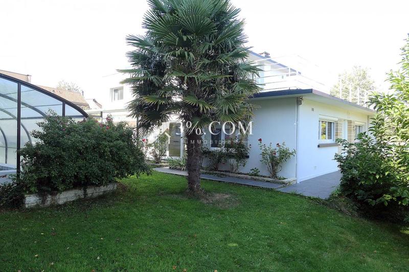 Villa - 195 m² - 8 pièces