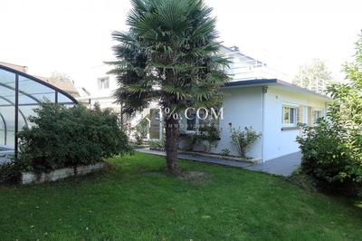 Villa - 195 m² - 8 pièces