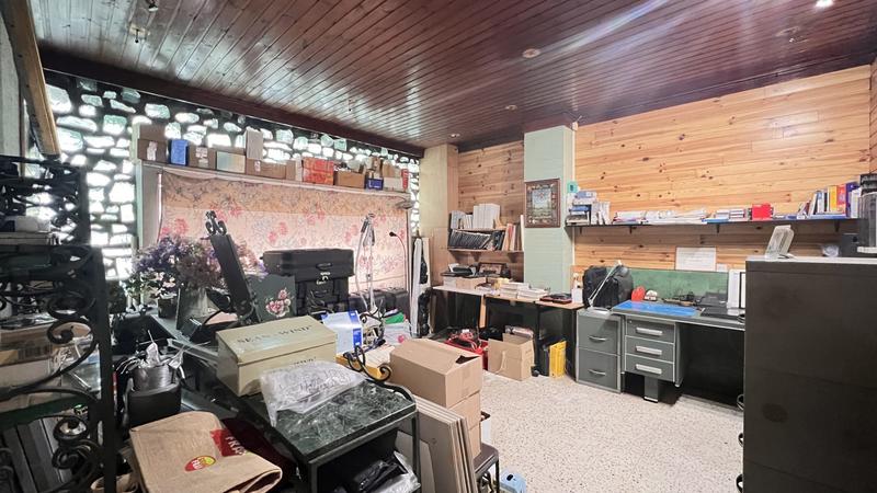 Immeuble - 218 m² - 10 pièces