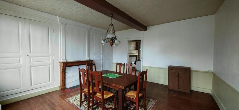 Maison - 218 m² - 4 pièces