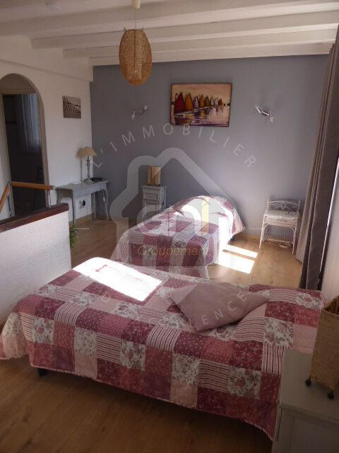 Maison - 160 m² - 6 pièces