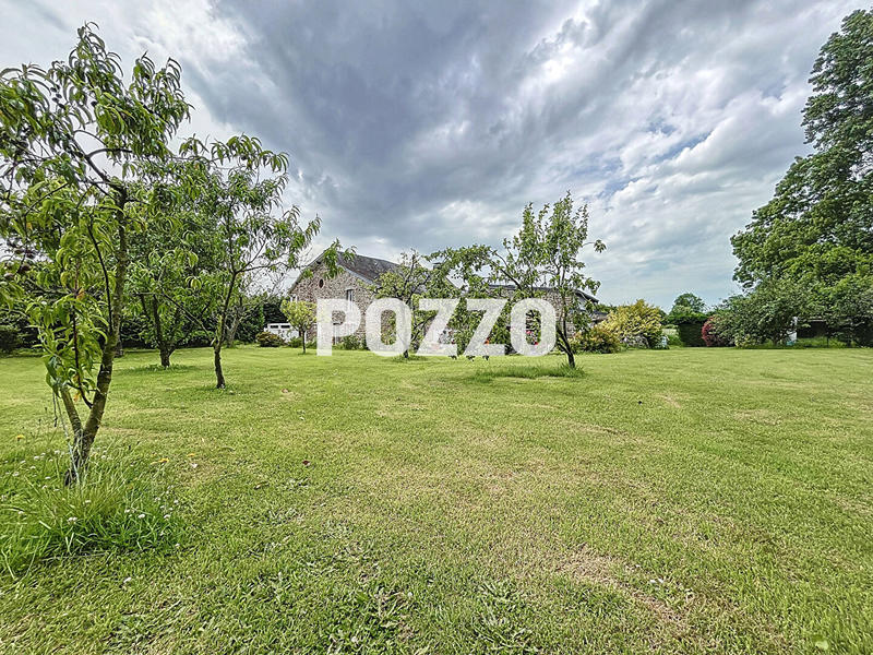 Maison - 276 m² - 7 pièces