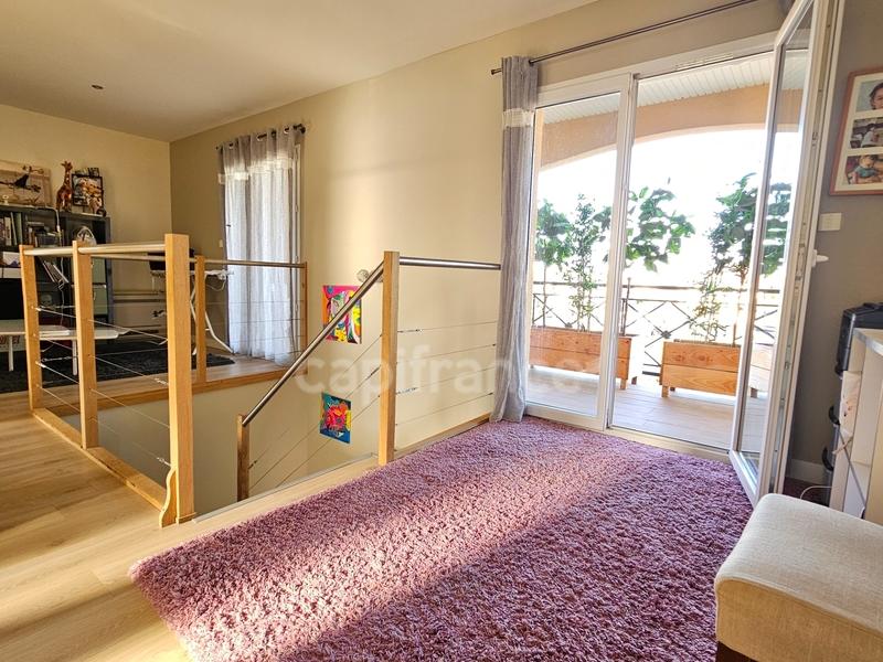 Maison - 165 m² - 6 pièces