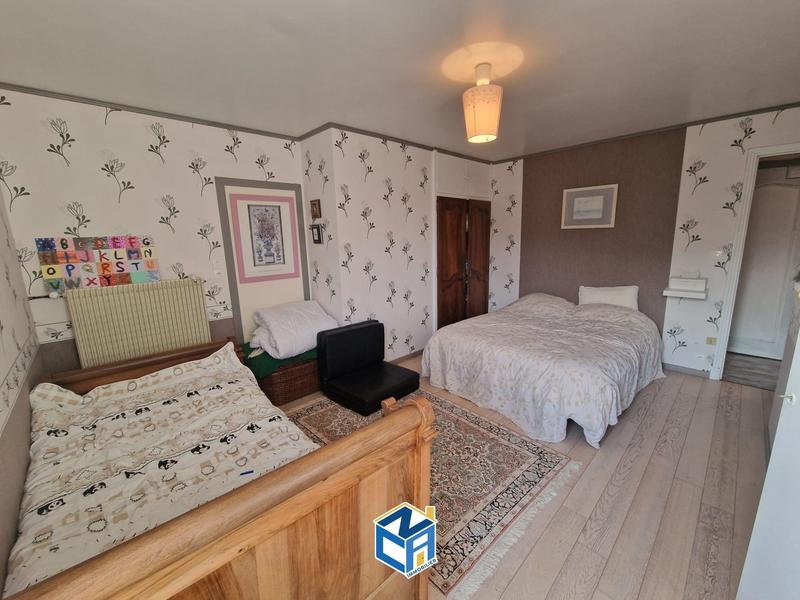 Maison ancienne - 212 m² - 6 pièces