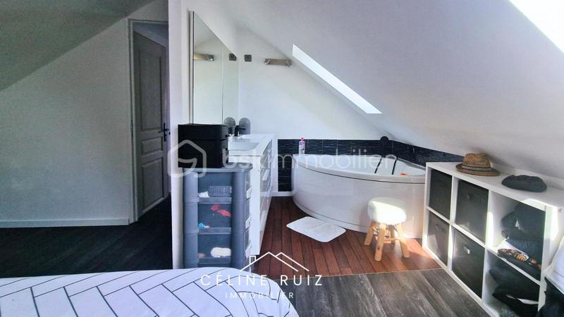 Maison - 126 m² - 6 pièces