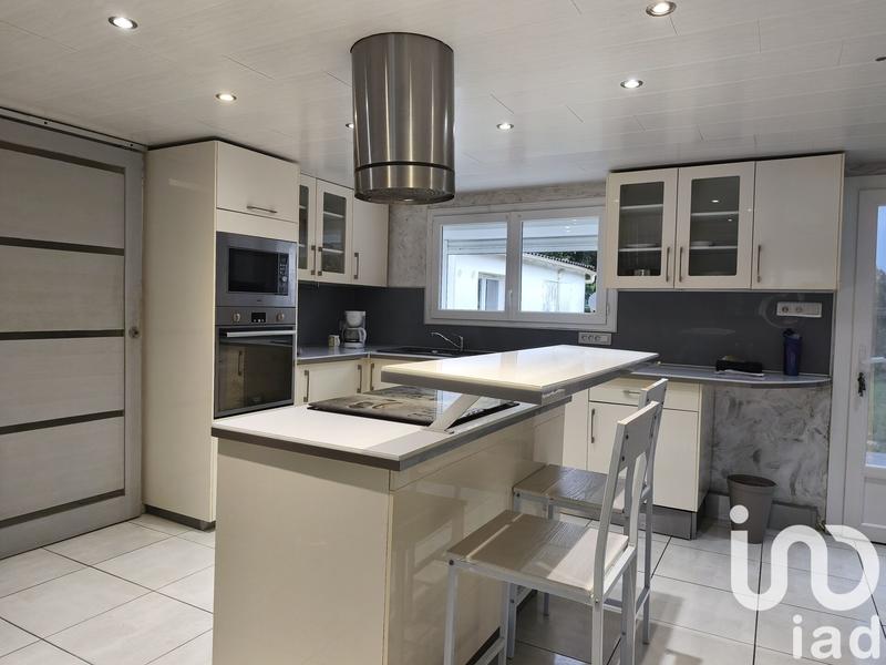 Maison - 154 m² - 8 pièces