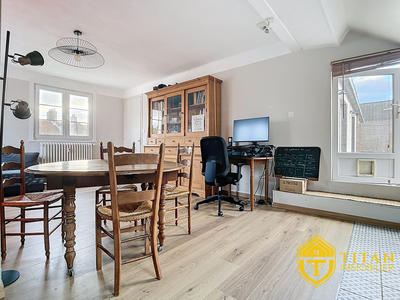 Appartement - 64 m² - 4 pièces