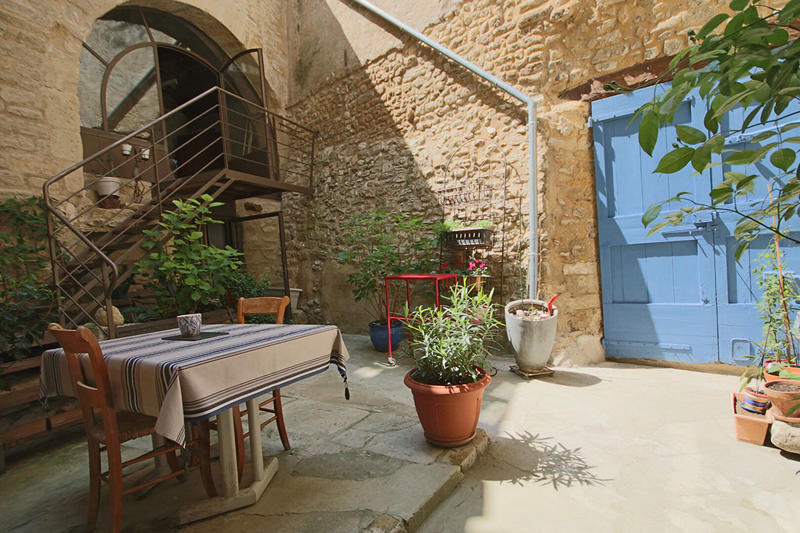 Maison - 180 m² - 7 pièces