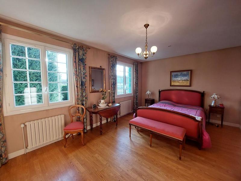 Maison - 120 m² - 7 pièces