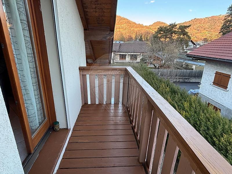 Maison - 197 m² - 6 pièces