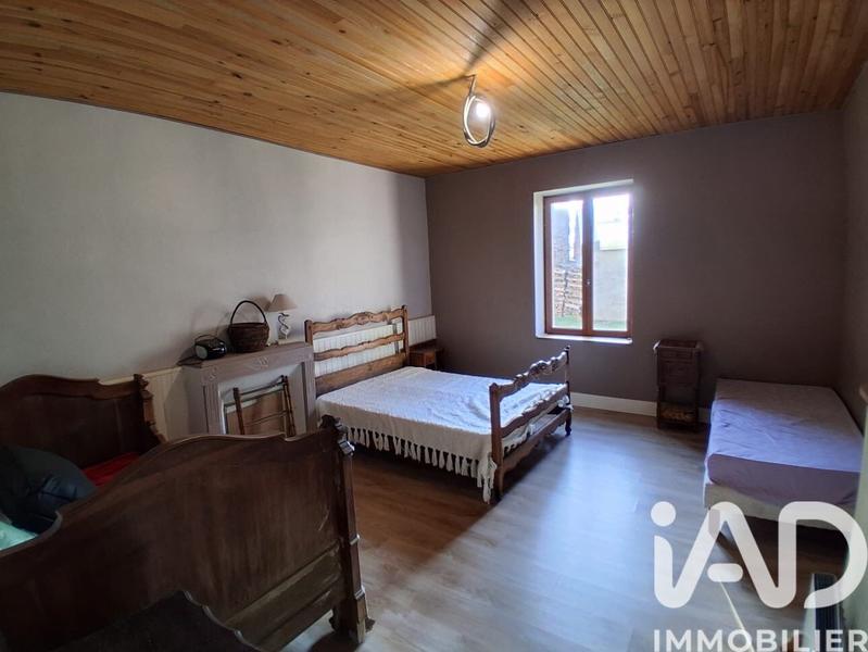 Maison - 121 m² - 7 pièces