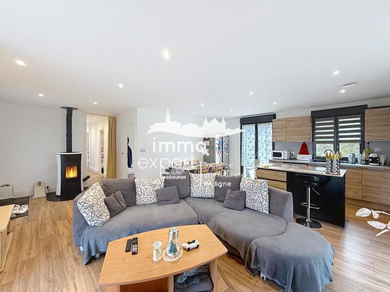 Maison - 100 m² - 5 pièces