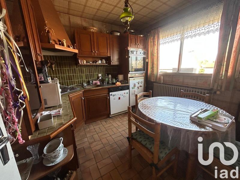 Maison - 98 m² - 6 pièces