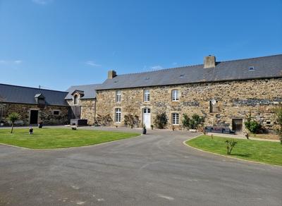 Manoir - 228 m² - 7 pièces