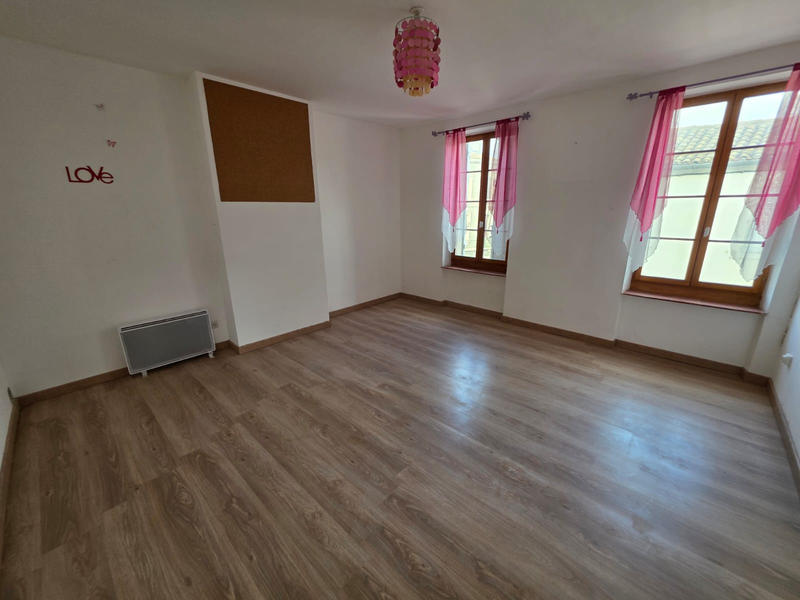 Maison - 183 m² - 5 pièces